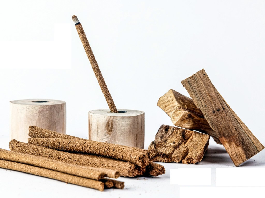 Juego de productos \"Madera Sagrada\" - Incensum